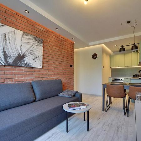 Apartamenty Sun Seasons 24 - Nad Lomnica 14 Centrum Карпач Екстер'єр фото